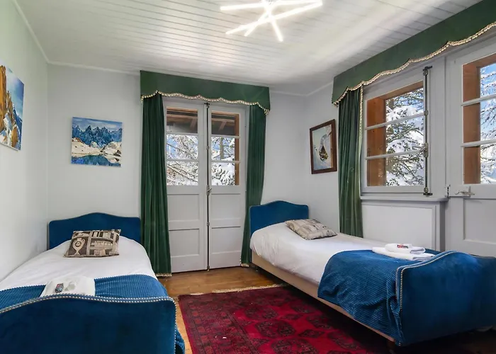 Ecureuil - Happy * Шамоні